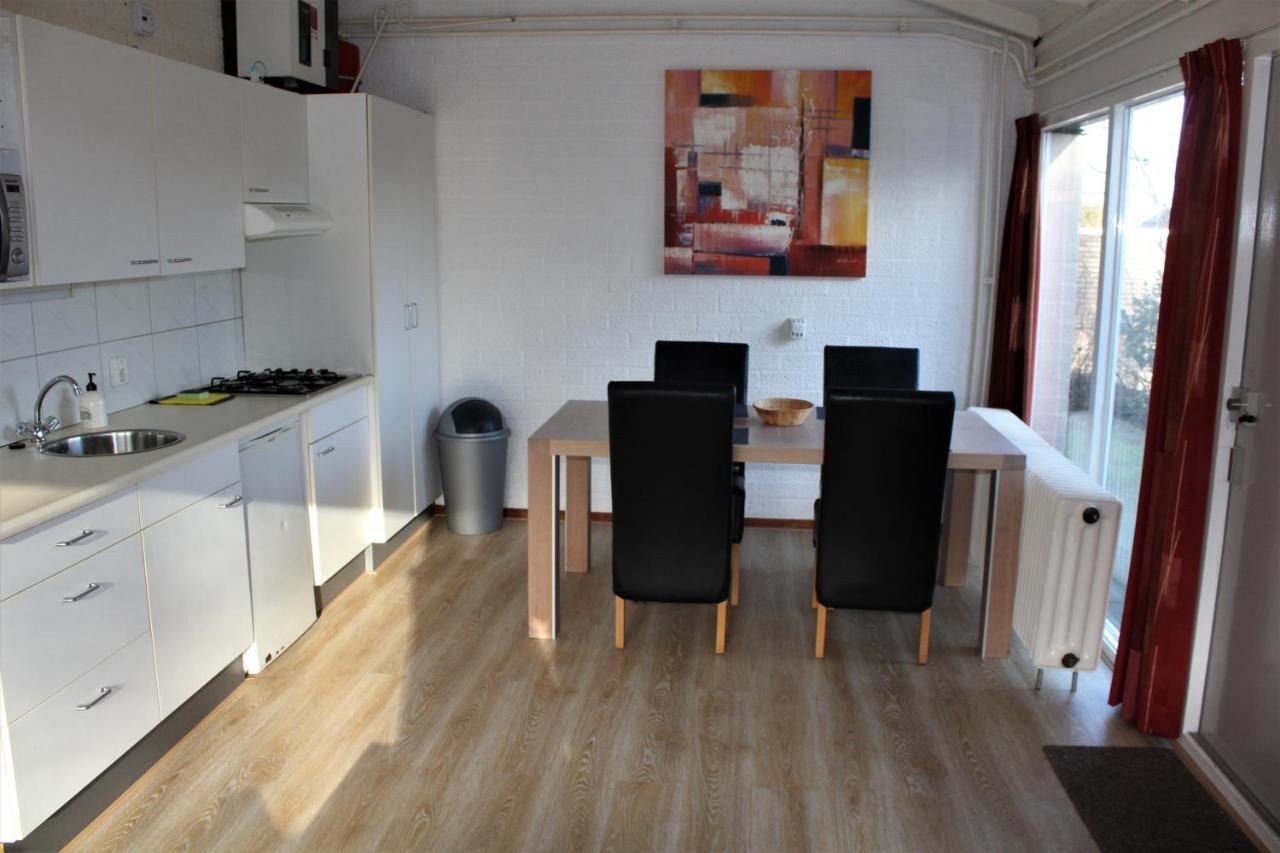 Vakantiebungalow Simpelveld Esterno foto