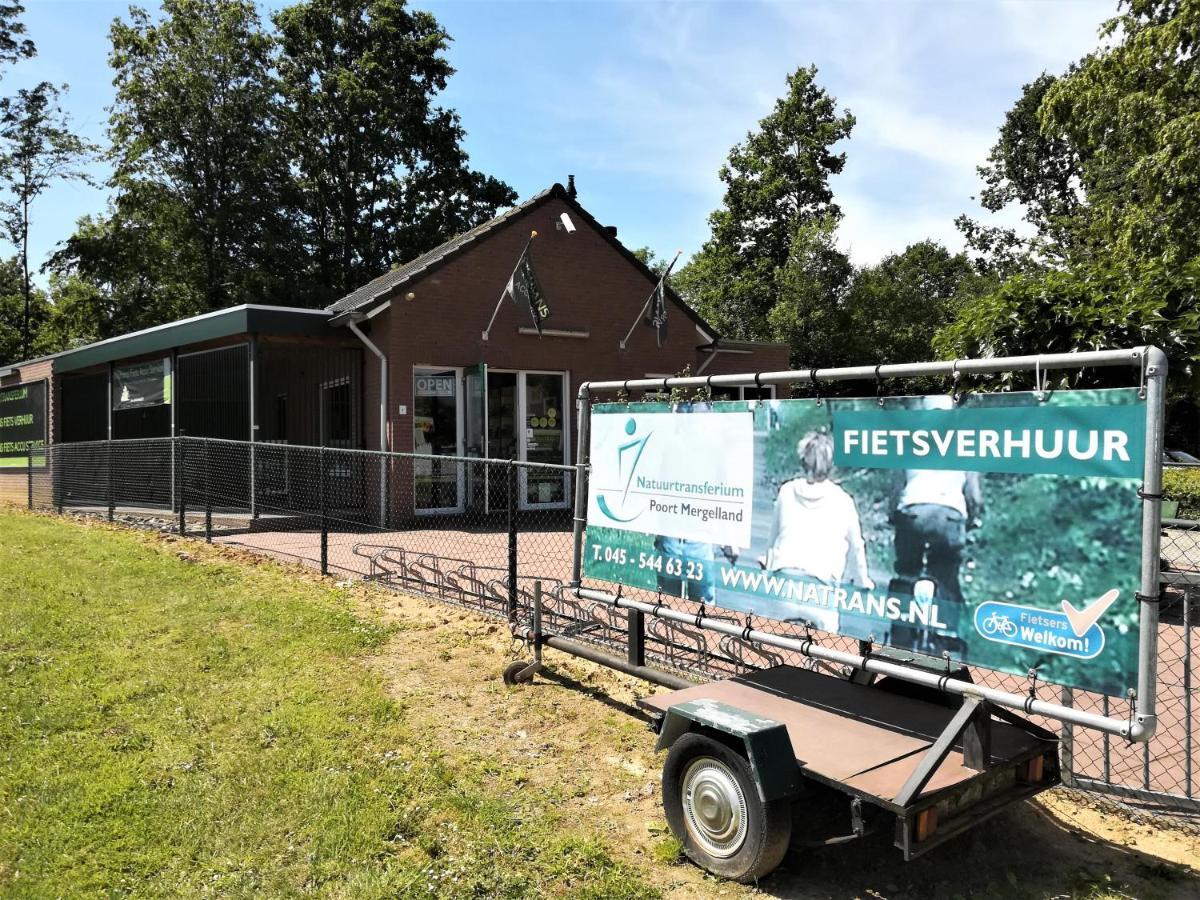 Vakantiebungalow Simpelveld Esterno foto
